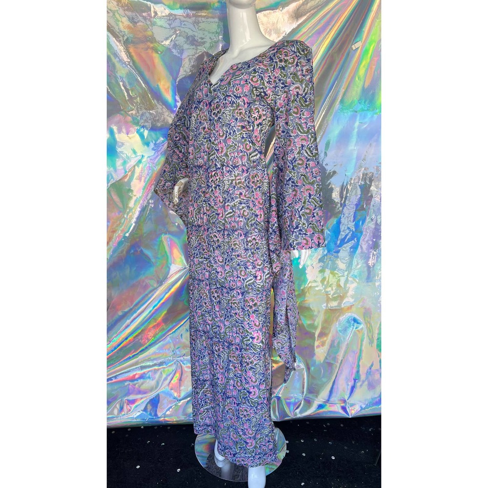 Pink and Blue Floral Kimono Sleeve Dress - Picture 5 of 8